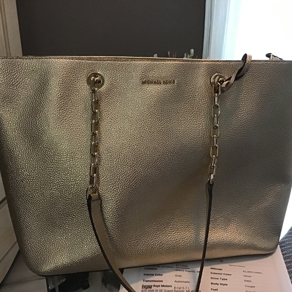 Michael Kors Travel Top Zip Multifunctional Tote